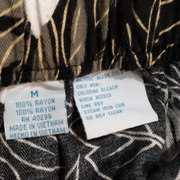 Bahama Beach Womens Floral Rayon Pants Size Medium - Picture 4 of 7